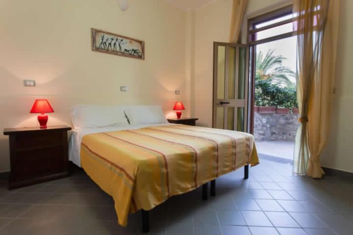 Bed and Breakfast Casa Cosmano Brancaleone Marina Exterior foto