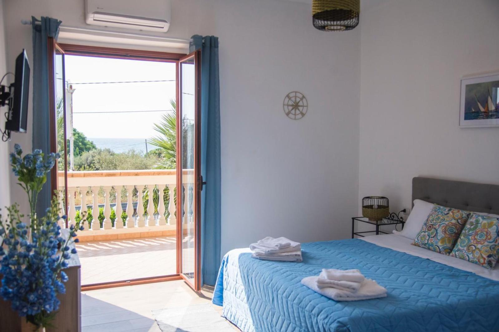 Bed and Breakfast Casa Cosmano Brancaleone Marina Exterior foto