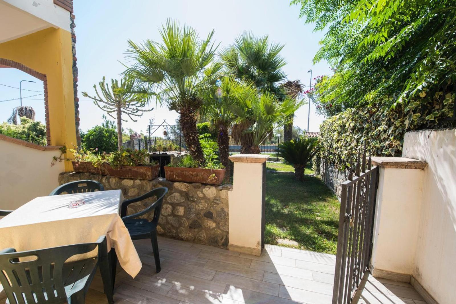Bed and Breakfast Casa Cosmano Brancaleone Marina Exterior foto