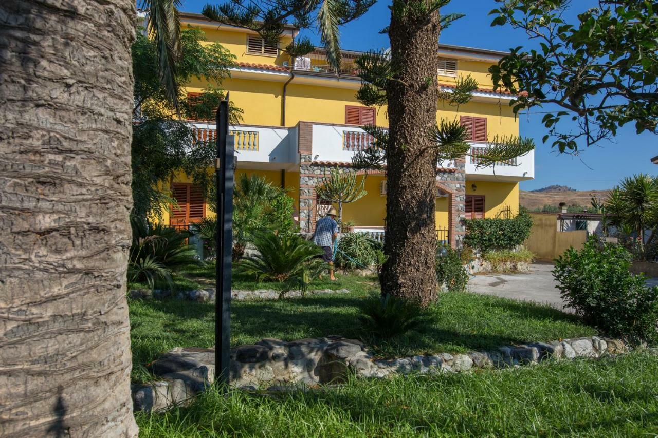 Bed and Breakfast Casa Cosmano Brancaleone Marina Exterior foto